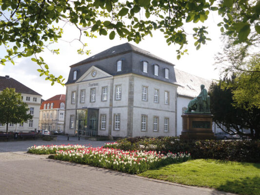 Detmolder Stadthalle Außenansicht